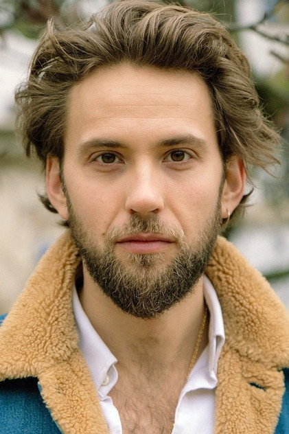 Jean-Baptiste Sagory como Pierre