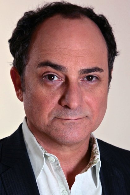 Kevin Pollak como Abe Saperstein