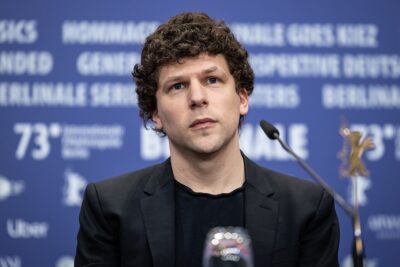 Jesse Eisenberg qualifie les Cavaliers de rôle qui le rend le plus heureux, tandis que Lionsgate prépare &lsquo;Now You See Me 4&rsquo;