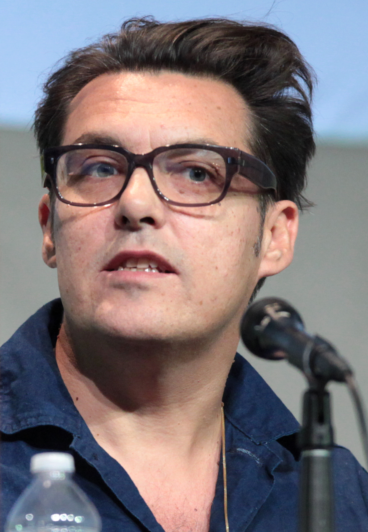 Joe Wright đổi corset lấy sụp đổ khí hậu: Working Title chuyển thể ‘Juice’ của Tim Winton