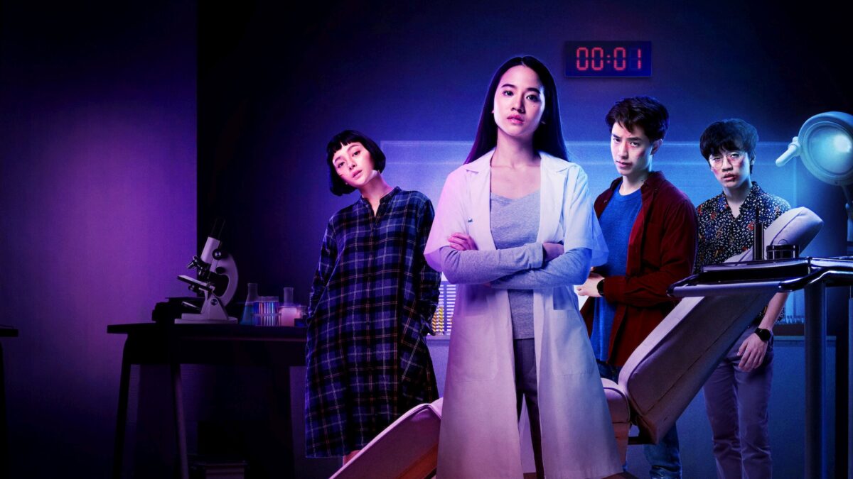 Deep: un thriller que ahoga más de lo que profundiza