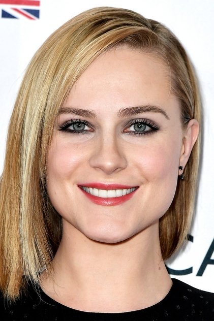 Evan Rachel Wood as Susi