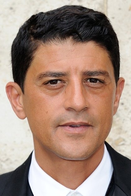 Saïd Taghmaoui 役 Augie