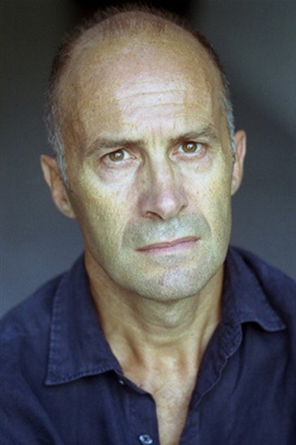 Jérôme Keen como Old Inoué (voice)