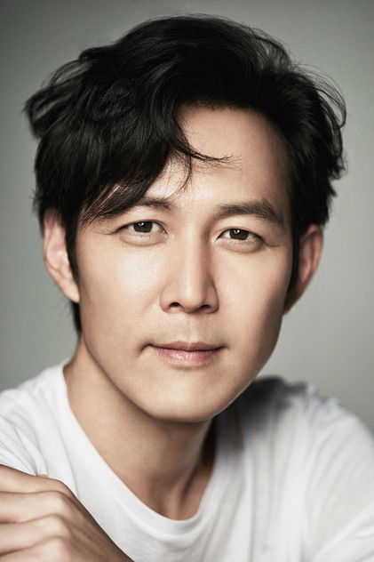 Lee Jung-jae as Seong Gi-hun / Player 456
