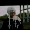 Still from the official THÉA music video for 'BBY ME LAISSE PAS'