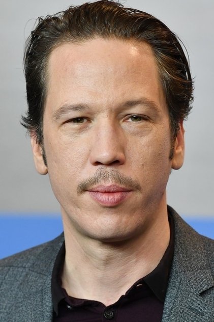 Reda Kateb as Jan Bojarski