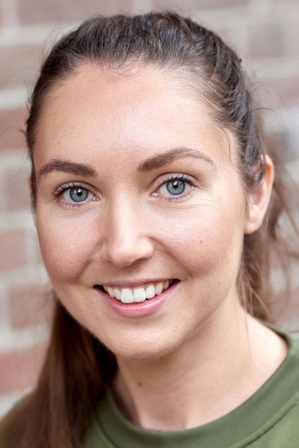 Mathilde Austegard Ypsøy como Oil Rig Worker