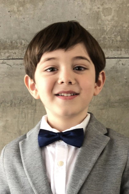 Anthony Giuletti 역 Leo
