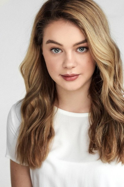 Molly Grace as Young Charlotte