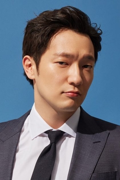 손석구 como Mr. Gu