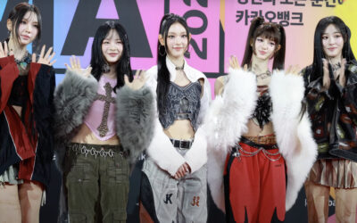 O K-pop construiu um império de mundos fictícios. NewJeans chegou sem nenhum deles
