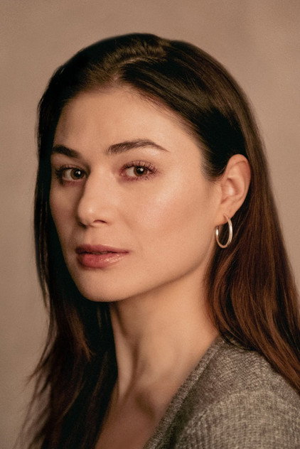 Zuzanna Saporznikow dans le rôle de Olga Szrebska