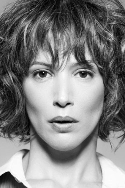 Fernanda Borches dans le rôle de Marcela Ortiz