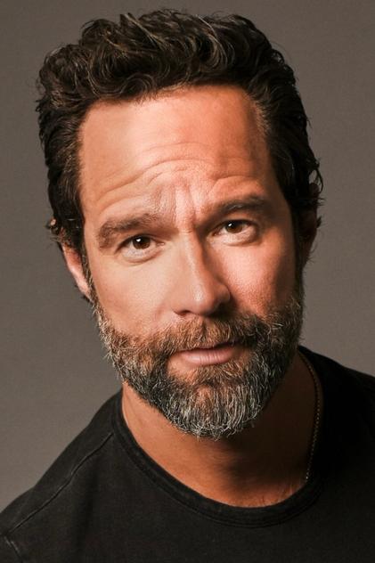 Chris Diamantopoulos als Snake (voice)