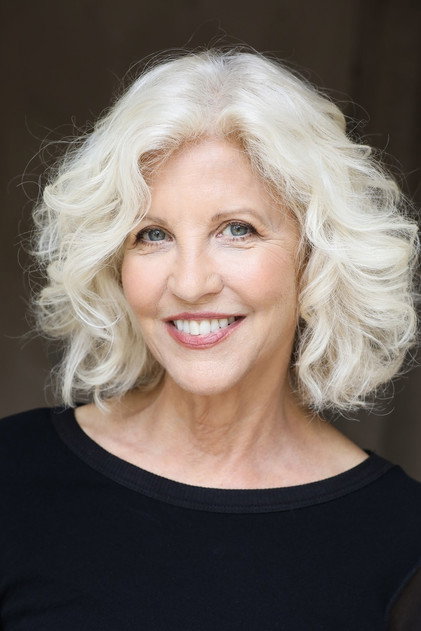 Nancy Allen 飾 Chris Hargenson