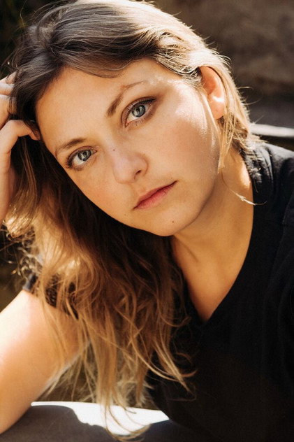 Mira Huber como Antje