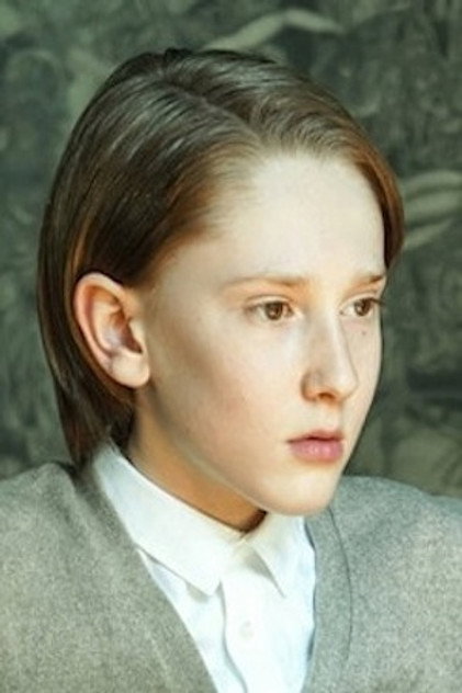 Justin Alexander Korovkin como Samuel19