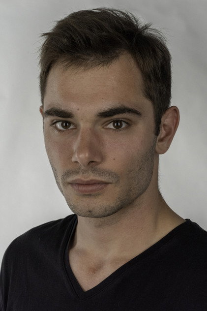 Lujo Kunčević as Mateo