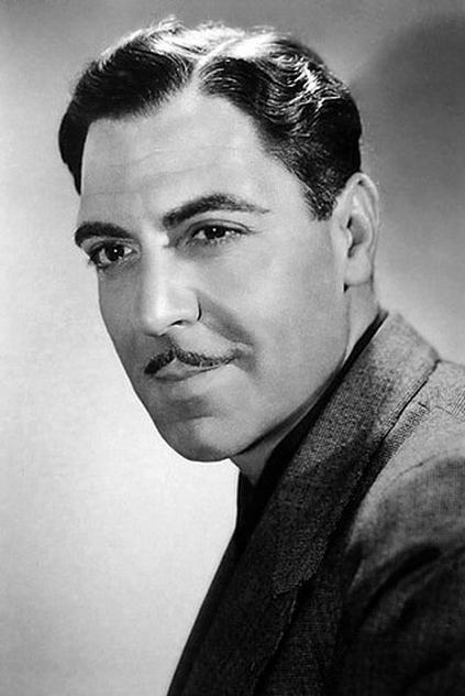 Joseph Calleia como Police Sergeant Pete Menzies