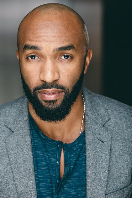 Amani Atkinson como Richard