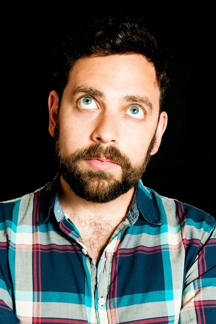 Бэрри Ротбарт в роли Mr. Hipster