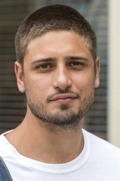 Daniel Rocha como Professor Marcos