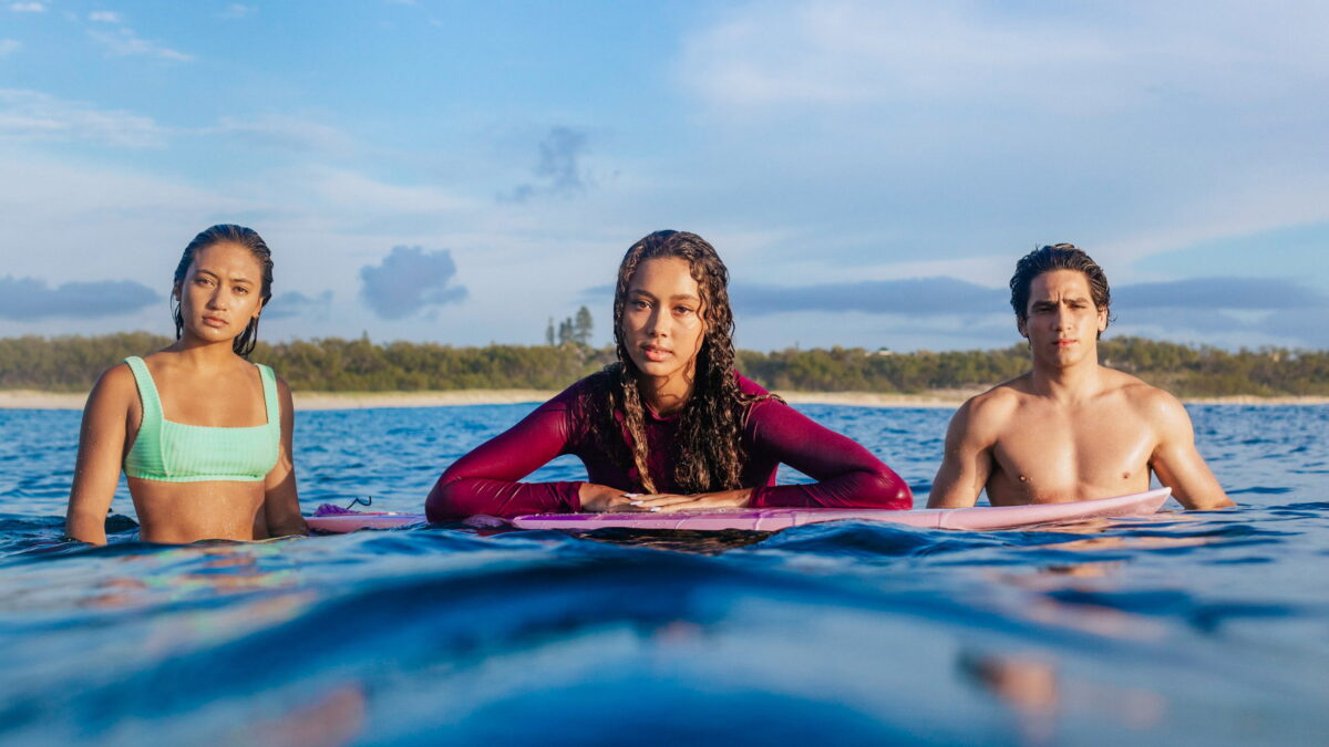 Summer en Shorehaven: drama adolescente superficial