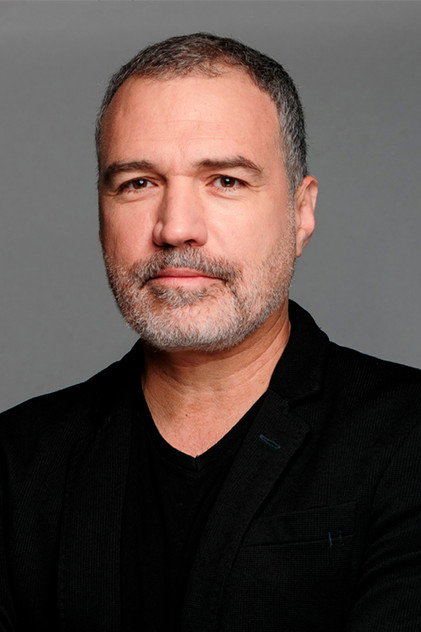 Salvador del Solar como Fernando
