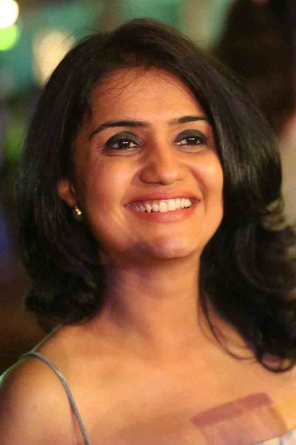 Amruta Subhash as Ankita Malaskar