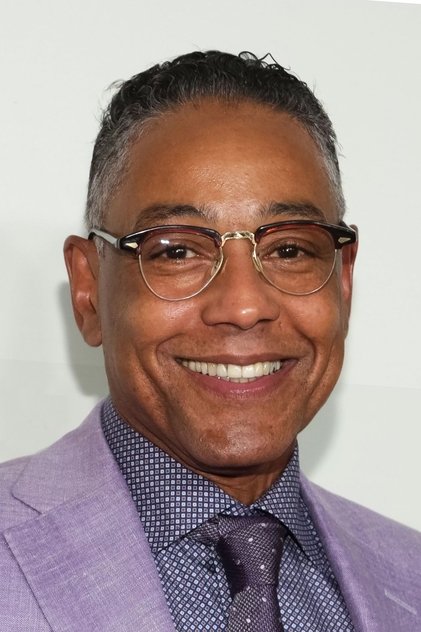 Giancarlo Esposito como Beauty's Father