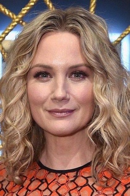 Jennifer Nettles dans le rôle de Miranda West