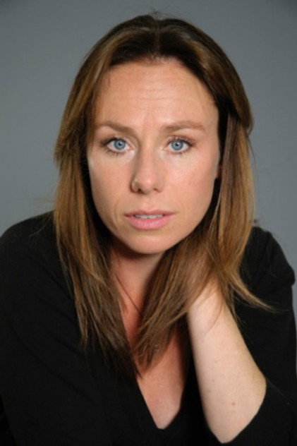 Lottie Hellingman como Moeder Goslar