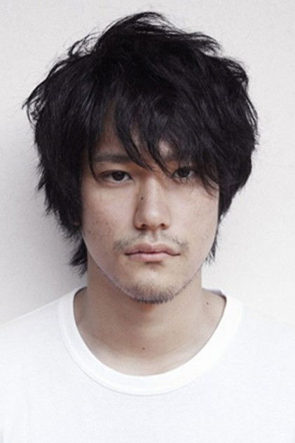 Kenichi Matsuyama as Uozumi Yuzuru
