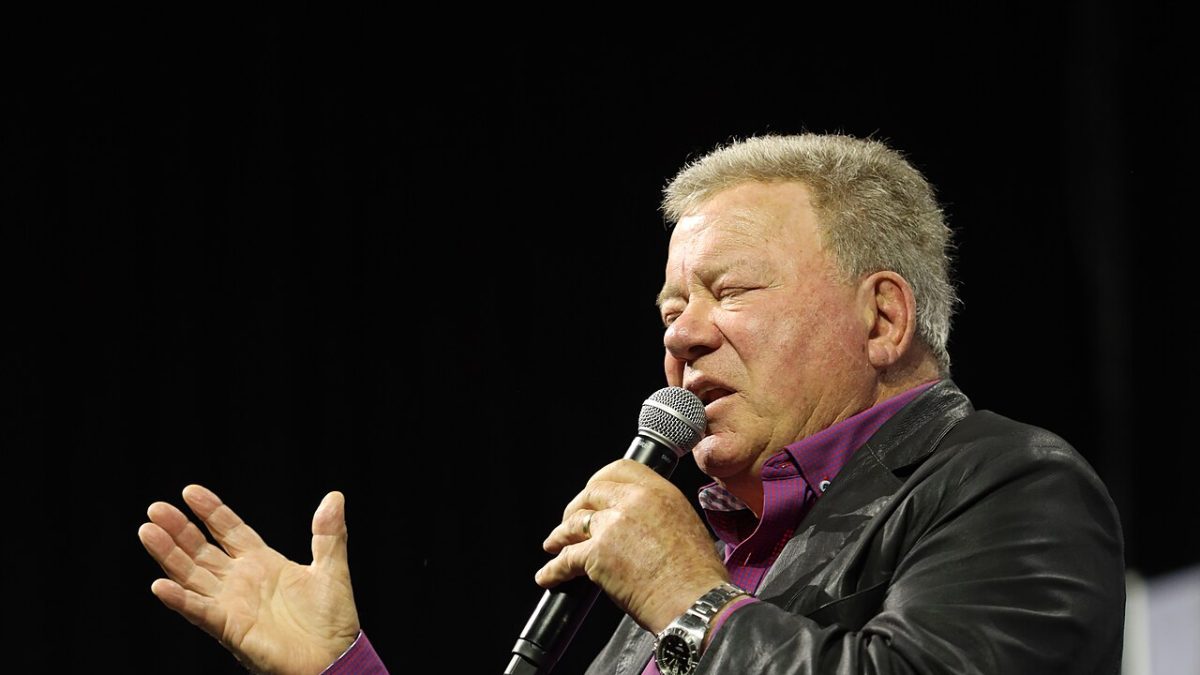 William Shatner et sa fille Melanie ont vaincu ensemble un cancer de stade 4 — et en ont fait un podcast