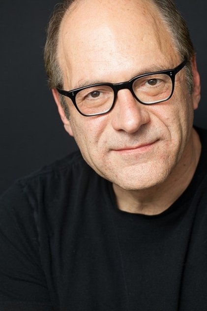 Rob Brownstein como Man