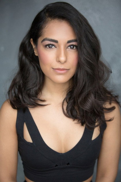 Manpreet Bambra 역 Hannah