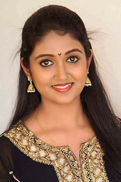 Rinku Rajguru como Manjari