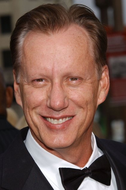 James Woods as Lester Diamond