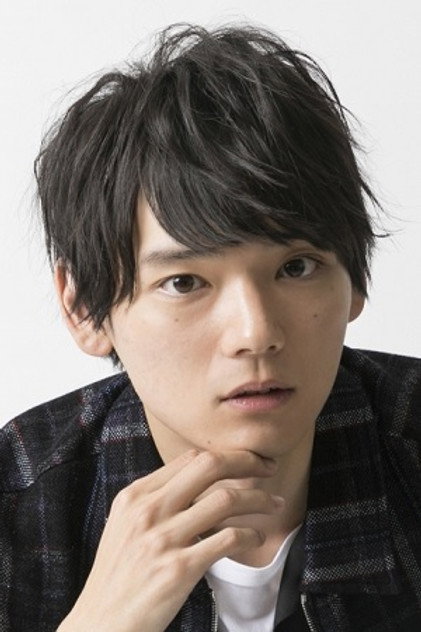 古川雄輝 como Kensei Odaka / Kamen Rider NOX