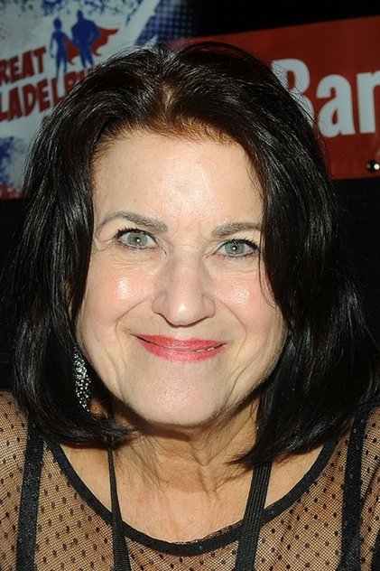 Barbara Goodson como Old Lady (voice)
