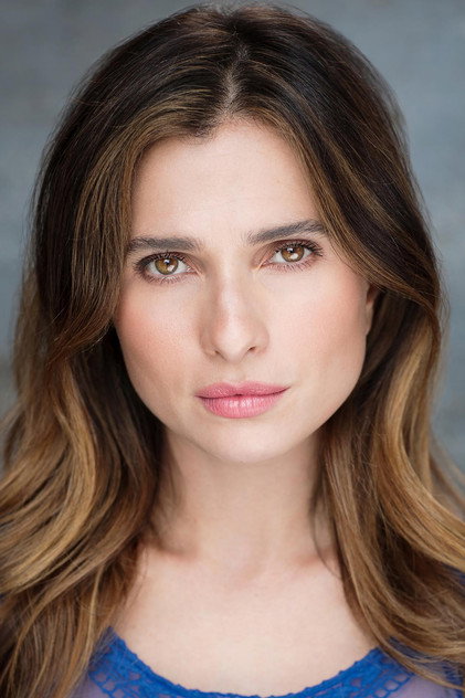 Mónica Lopera 役 Edilma 'Edie' Pérez