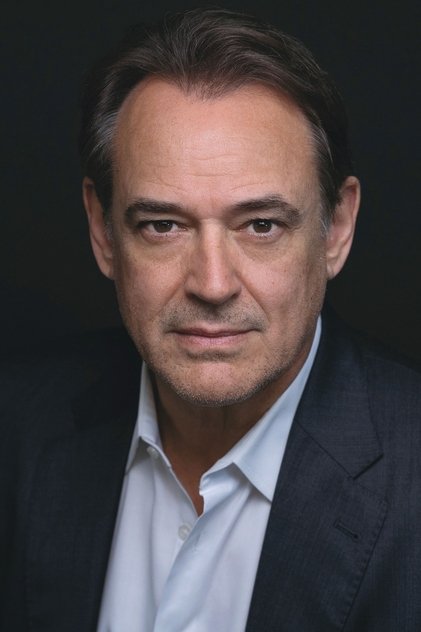 Jon Lindstrom as Joe Mangano