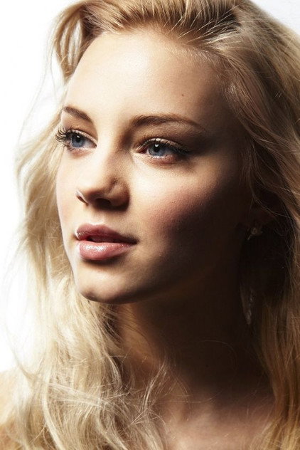 Yuliia Sobol como Sofia