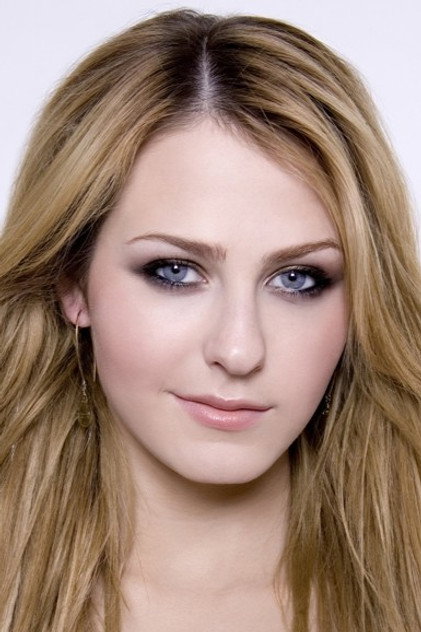 Scout Taylor-Compton como Grace