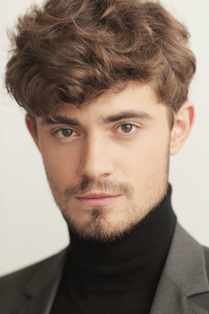 Jakub Sasak como Michał