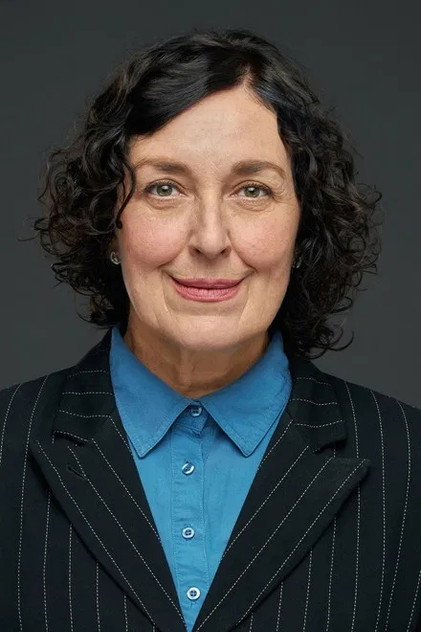 Camilla Waldman dans le rôle de Ashley