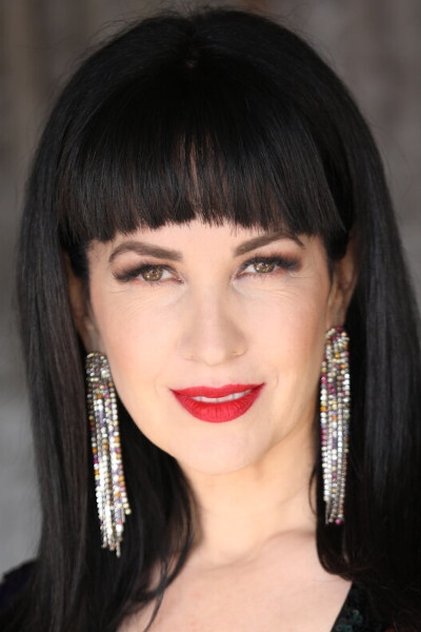 Grey DeLisle dans le rôle de Dash (voice)