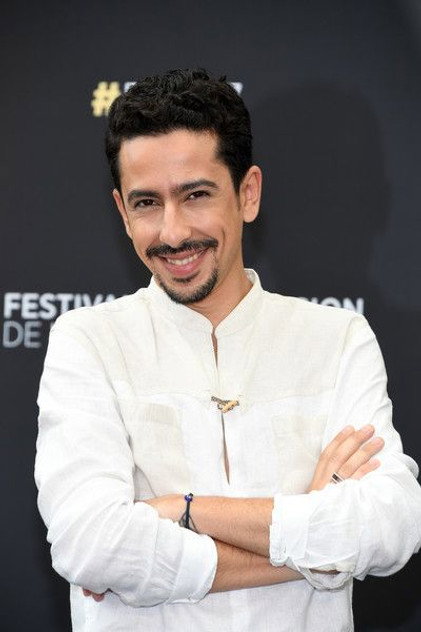 Fayçal Azizi as Nabila (voice)