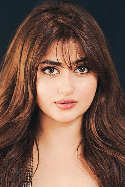 Sajal Ali dans le rôle de Maymouna